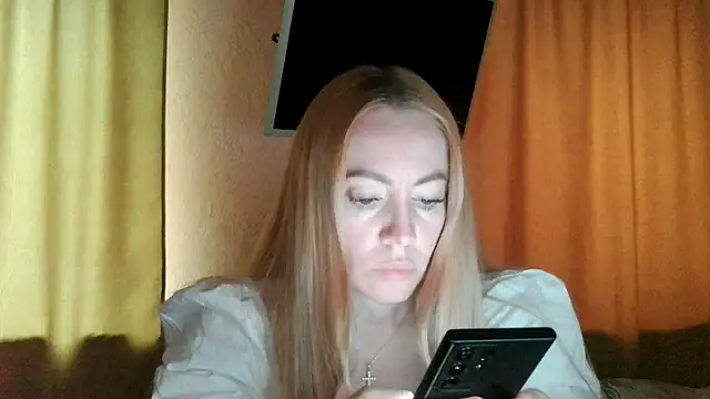 LensyTourels online show from July 18, 2026, 6:33 am