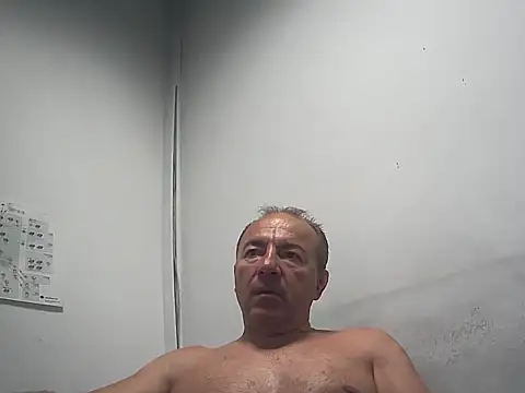 gabriel9  online show from June 29, 2026, 11:43 am
