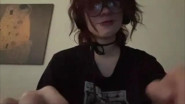 Snapshot of finna_be chatting on July 20, 2026, 10:39 am finna be online show from July 20, 2026, 10:39 am