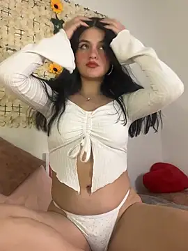 Lorenaa2 online show from July 21, 2026, 5:58 pm