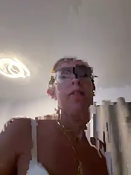 Nayra Foxx online show from July 31, 2026, 11:57 pm