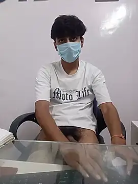 Snapshot of ArckedlinerTempt chatting on July 20, 2026, 11:45 am ArckedlinerTempt online show from July 20, 2026, 11:45 am