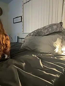 sexyredhead7 online show from July 22, 2026, 4:14 am