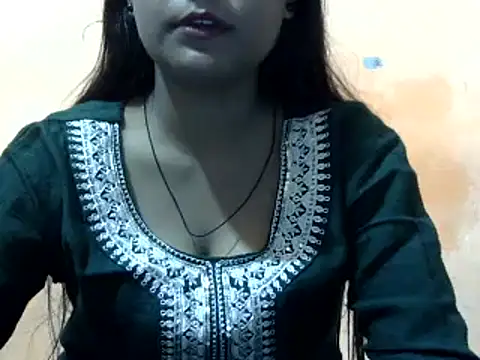 Snapshot of Cute_Rohilka chatting on July 31, 2026, 9:19 am Cute Rohilka online show from July 31, 2026, 9:19 am