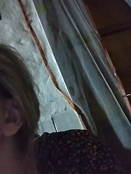 OliviyaXmur online show from July 26, 2026, 12:28 am