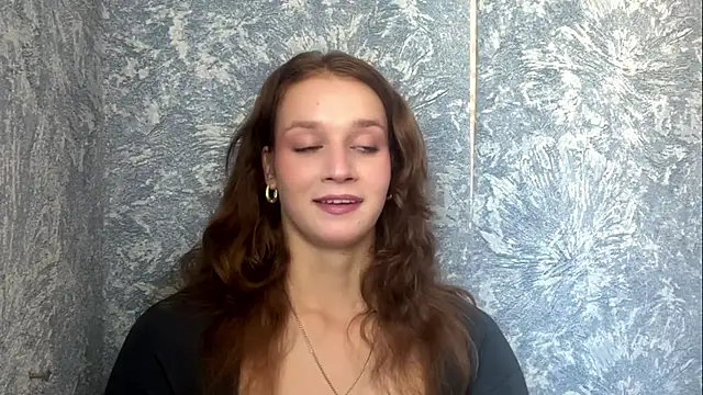 DelmyHyzer online show from August 4, 2026, 9:03 am