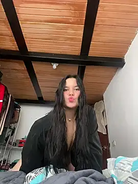 MariaMendoza09 online show from July 29, 2026, 9:14 pm