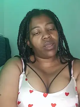 Snapshot of Keyla_Garcia chatting on August 4, 2026, 1:10 am Keyla Garcia online show from August 4, 2026, 1:10 am