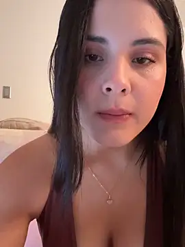 IvyValentine online show from February 5, 2026, 8:15 pm