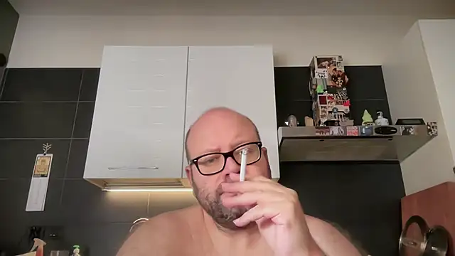 theitalianbear online show from June 10, 2026, 6:25 am