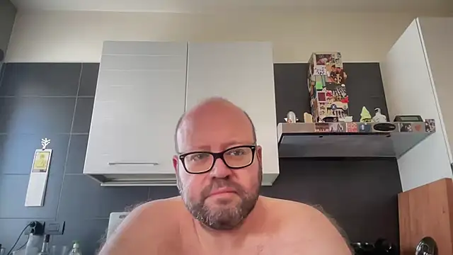 theitalianbear online show from June 12, 2026, 8:45 am