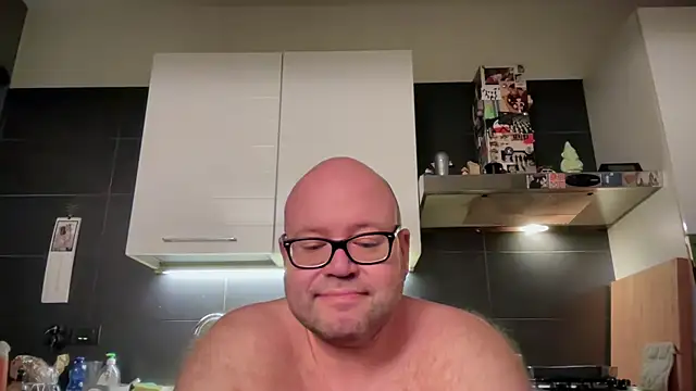 theitalianbear online show from September 25, 2025, 9:32 pm