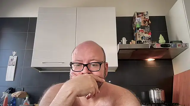 theitalianbear online show from September 14, 2025, 11:10 am