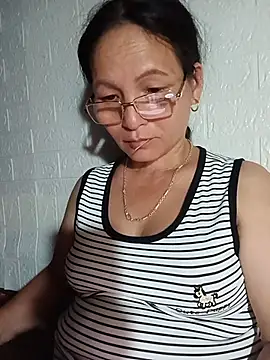 Play-fun online show from July 28, 2026, 2:19 am