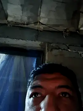 2Alex18 online show from August 3, 2026, 1:57 am