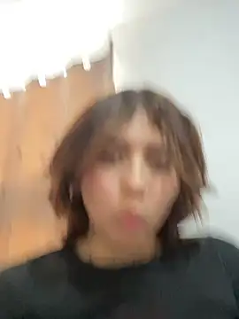 Lili-Nova online show from July 27, 2026, 9:33 pm
