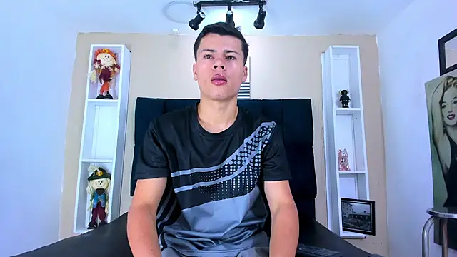 Ethan Brooks  online show from August 1, 2026, 7:01 pm