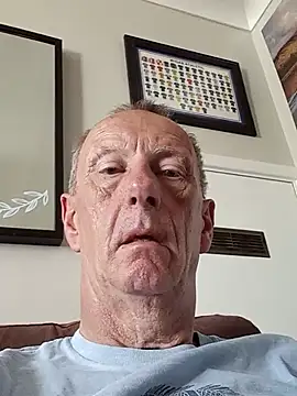 Snapshot of degsyjohn chatting on July 30, 2026, 2:16 pm degsyjohn online show from July 30, 2026, 2:16 pm