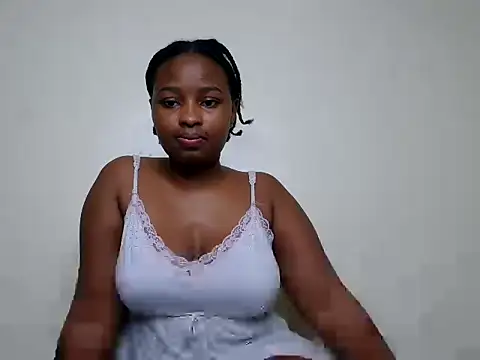 Snapshot of bigass_maya chatting on July 30, 2026, 3:22 pm bigass maya online show from July 30, 2026, 3:22 pm