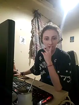 astrid20261 online show from July 31, 2026, 4:12 am