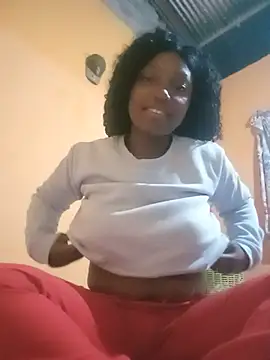 estrellita 18hot online show from July 30, 2026, 5:17 am