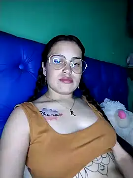 Emma St  online show from July 29, 2026, 11:48 pm