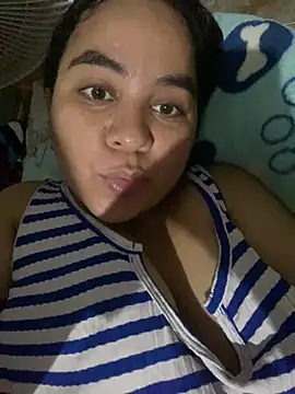 laura1999love online show from July 31, 2026, 10:58 am