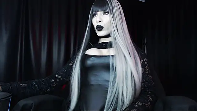 april simons2 online show from September 24, 2025, 12:40 am