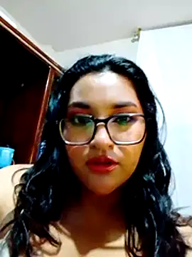 NyxCurvy online show from August 2, 2026, 2:10 am