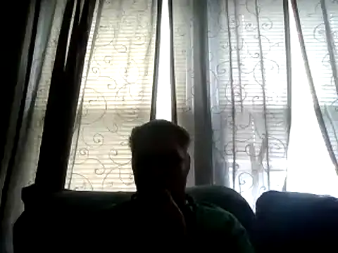 discreetsubmale online show from July 30, 2026, 9:03 pm