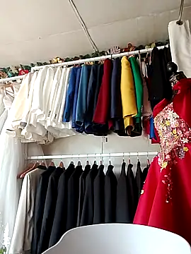 Andrea0414 online show from September 23, 2025, 5:03 am