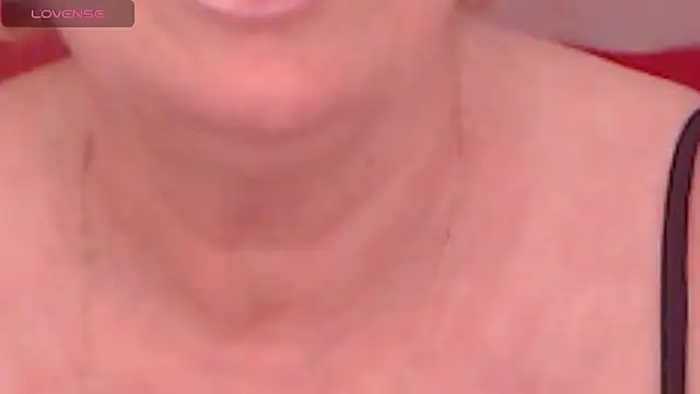 LadyAlana online show from August 5, 2026, 10:26 pm