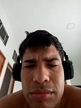 Looiis online show from March 5, 2026, 1:08 pm