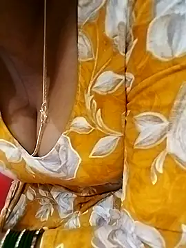Lovely-Deepa online show from August 3, 2026, 3:51 pm