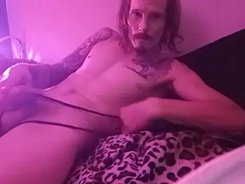 Snapshot of Wildfreakxxwolf chatting on August 3, 2026, 9:04 am Wildfreakxxwolf online show from August 3, 2026, 9:04 am