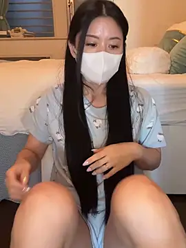miyabi chan JP online show from August 7, 2026, 9:43 pm