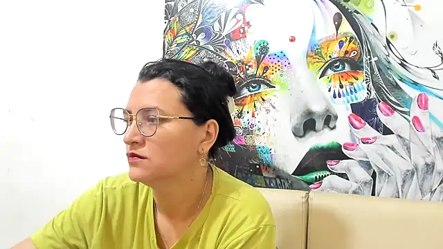 MARILYN GARCIA online show from March 12, 2026, 12:31 pm