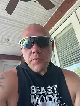 kinkyjorge89 online show from August 5, 2026, 1:49 pm