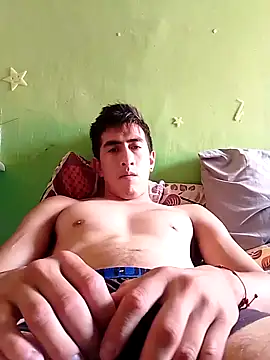XXXRECARGAD online show from August 5, 2026, 9:42 pm