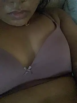 Snapshot of cutebaby87 chatting on August 5, 2026, 7:24 am cutebaby87 online show from August 5, 2026, 7:24 am