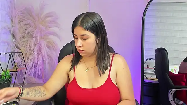 Snapshot of leya__26 chatting on August 8, 2026, 7:54 pm leya 26 online show from August 8, 2026, 7:54 pm