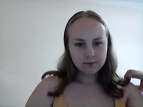 LaylaVall online show from August 7, 2026, 11:27 am