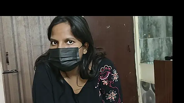kittu thakur online show from August 9, 2026, 7:58 am