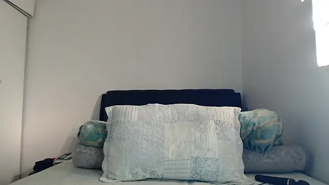 Snapshot of leanna23 chatting on July 21, 2026, 1:34 pm leanna23 online show from July 21, 2026, 1:34 pm