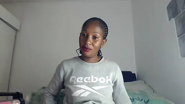 Snapshot of leanna23 chatting on July 24, 2026, 5:53 pm leanna23 online show from July 24, 2026, 5:53 pm