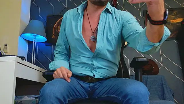 ChrisKox online show from September 28, 2025, 1:12 am