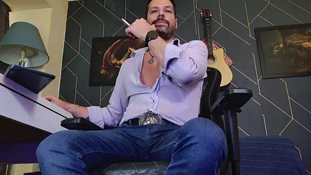 Snapshot of ChrisKox chatting on April 2, 2026, 11:39 am ChrisKox online show from April 2, 2026, 11:39 am