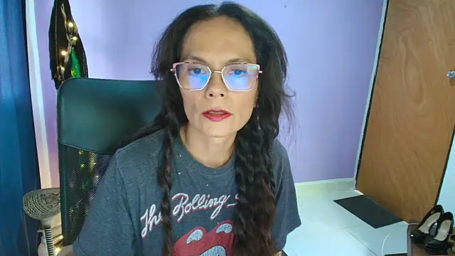 Nattyslave4U online show from January 12, 2026, 4:03 pm