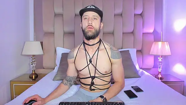 lucky johanson online show from February 19, 2025, 8:31 pm