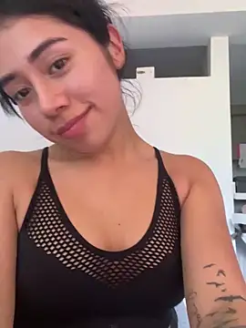 aimi art1 online show from February 21, 2025, 2:28 am